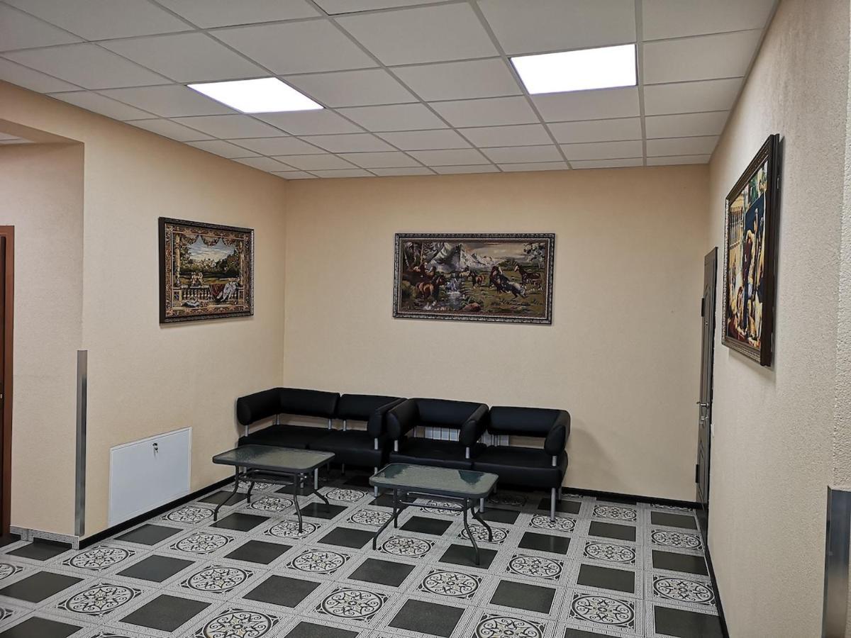 Отель Визит Pogreby  Exterior foto
